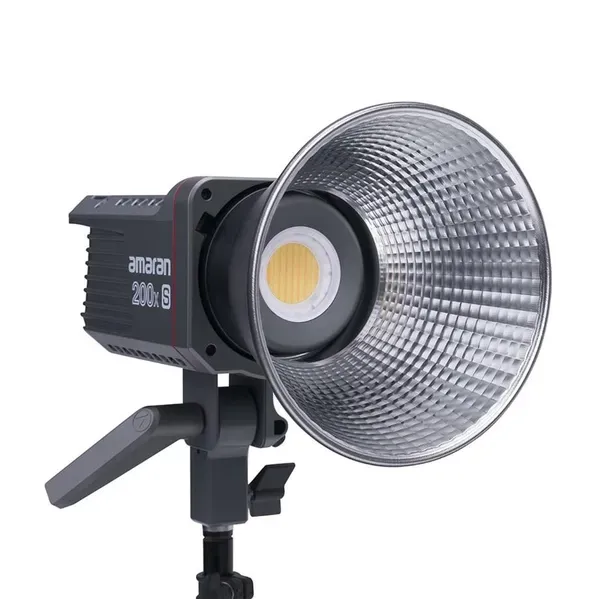 Amaran 200x S LED light