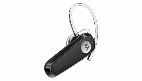 Motorola HK126 mono Bluetooth headset — black