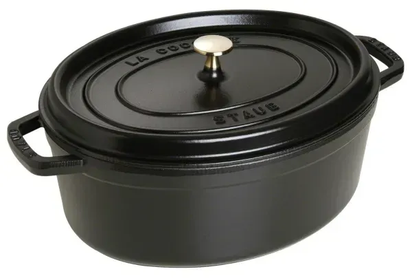 Staub Oval Cocotte baking dish — 33 cm, black